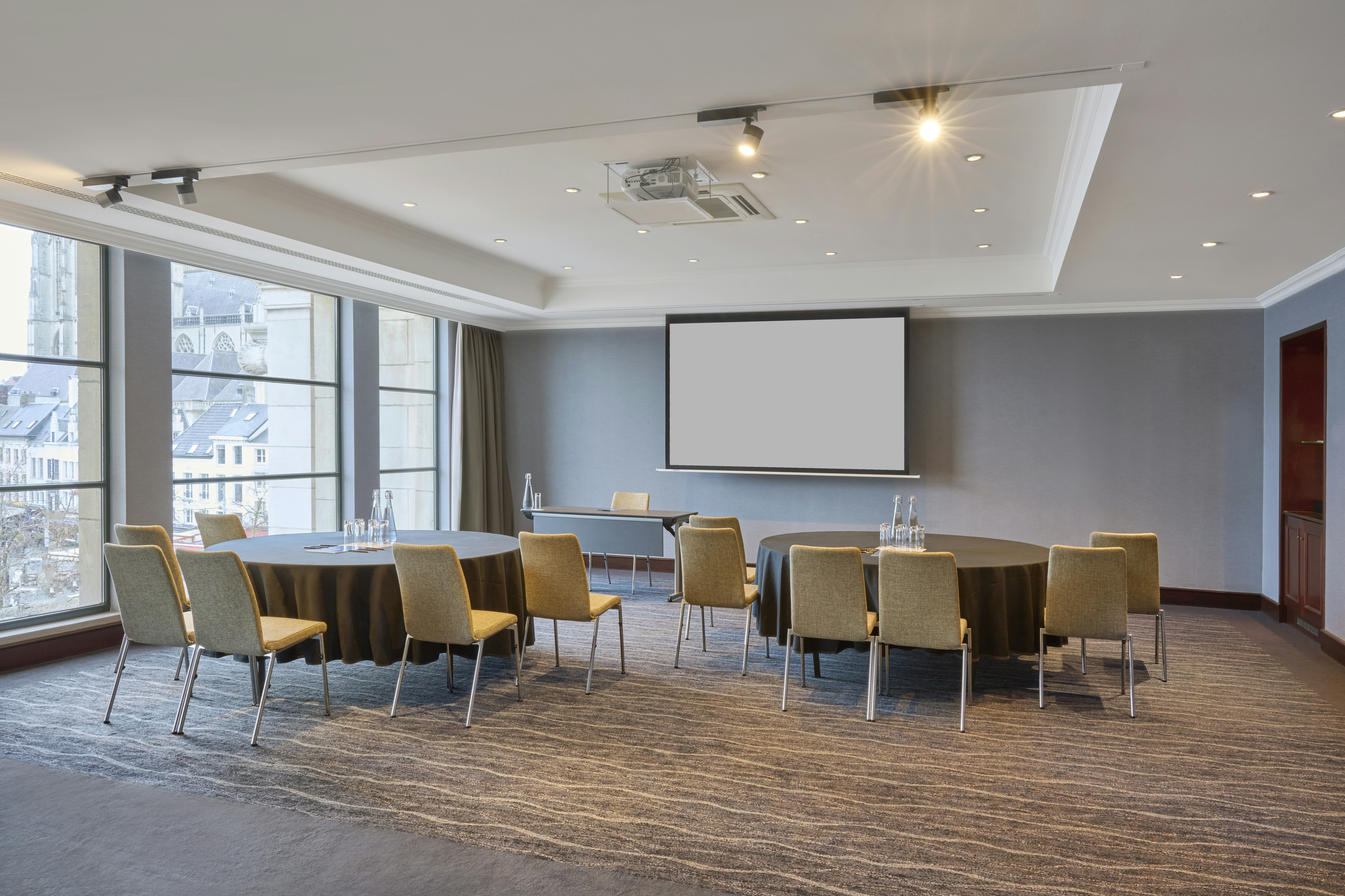 Hilton Antwerp Old Town 44/49
