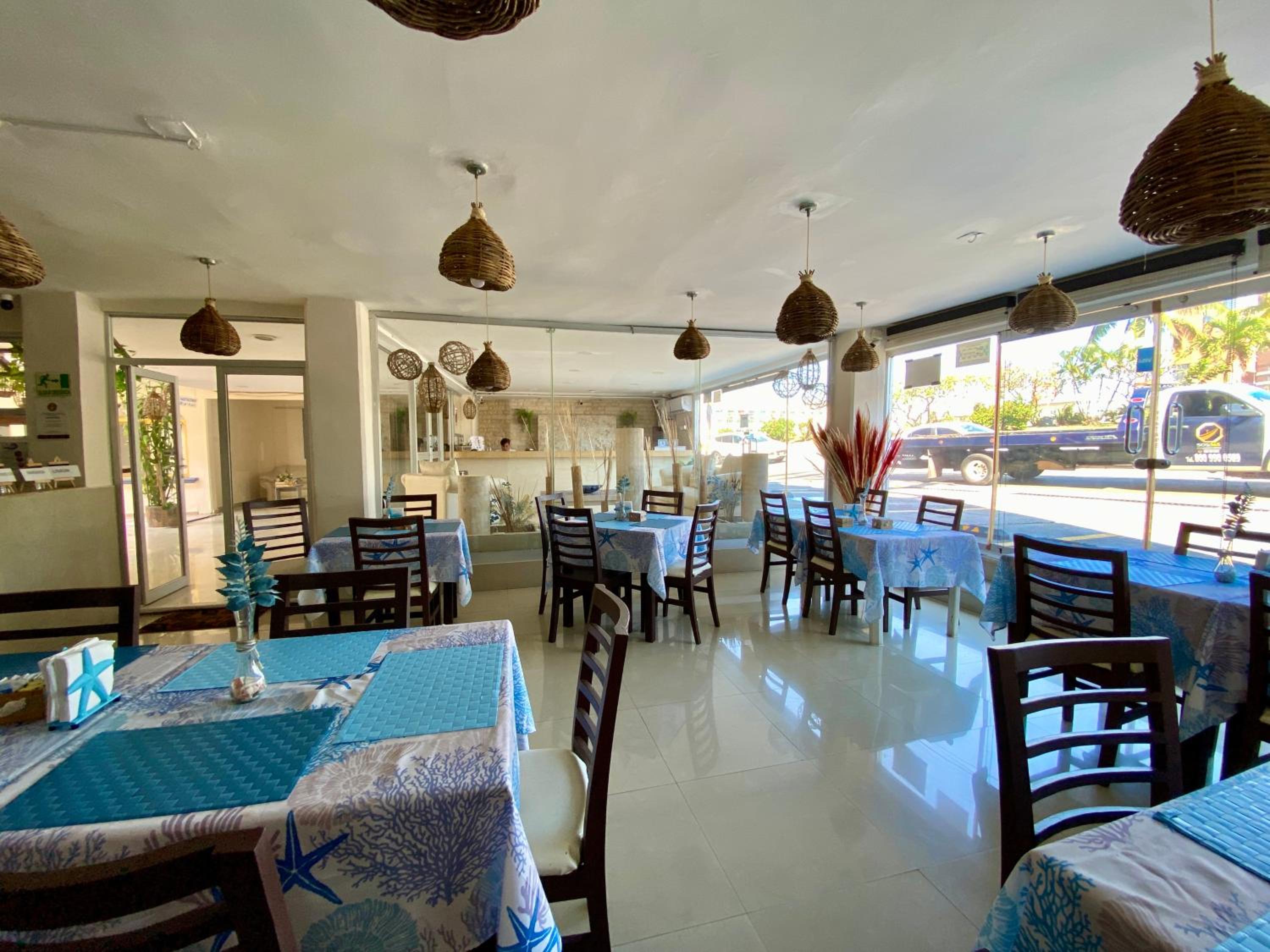 HOTEL PLAYA DE ORO 43/54