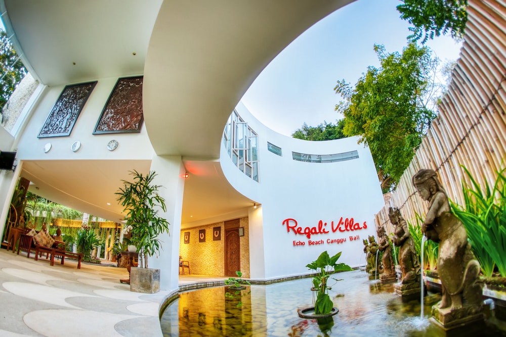 Regali Villa 5/73