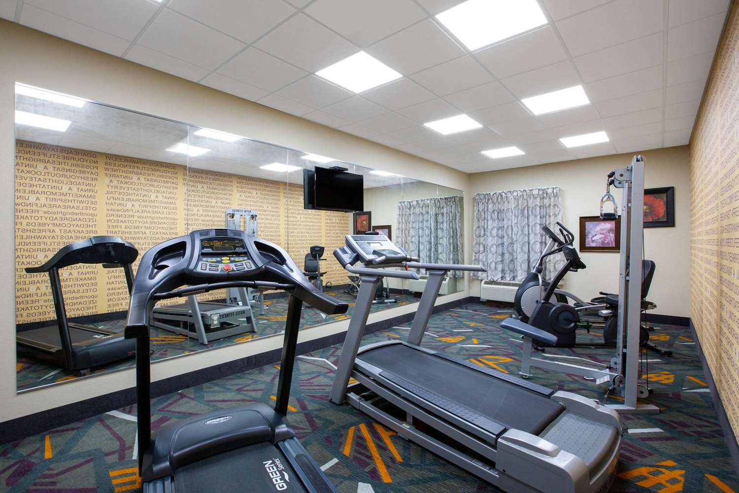 La Quinta Inn & Suites by Wyndham Tupelo 19/48