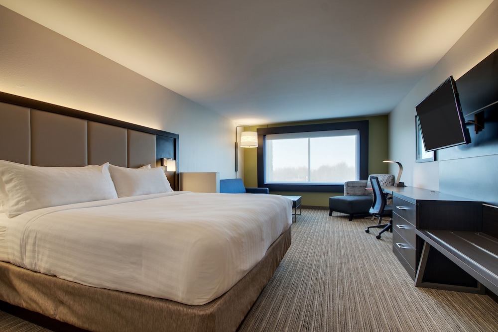 Holiday Inn Express Suites Mount Vernon 21/57