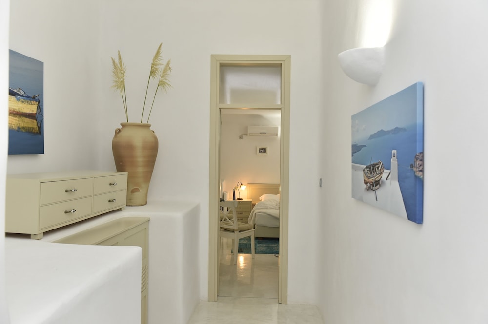 Naoussa Hills Boutique Resort- Adults Only (13+) 33/76