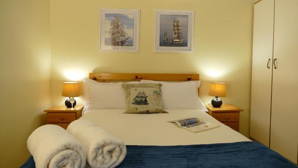 Aberdour Guesthouse 8/29