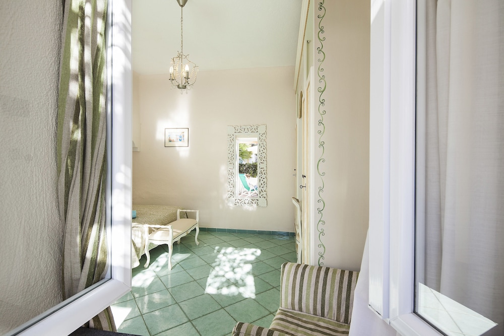 Hotel Tritone Resort And Spa 25/78