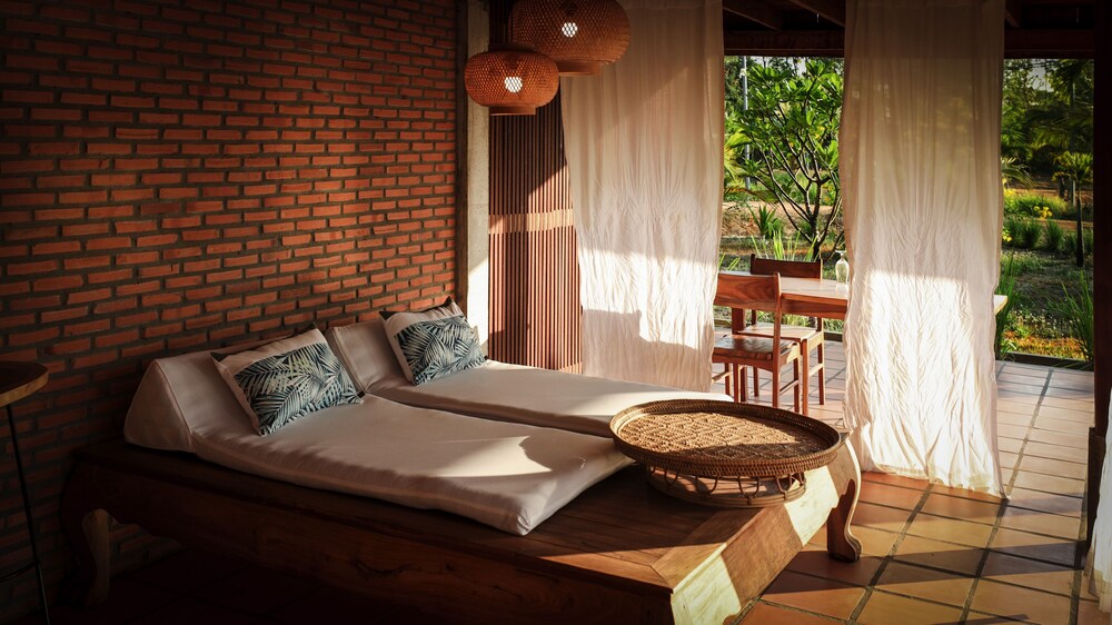 Farmhouse Boutique Resort 13/50
