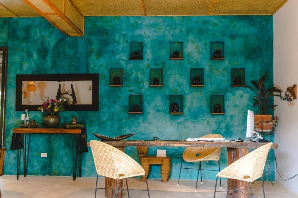 La Puerta Azul Beachfront Adults Only 37/50