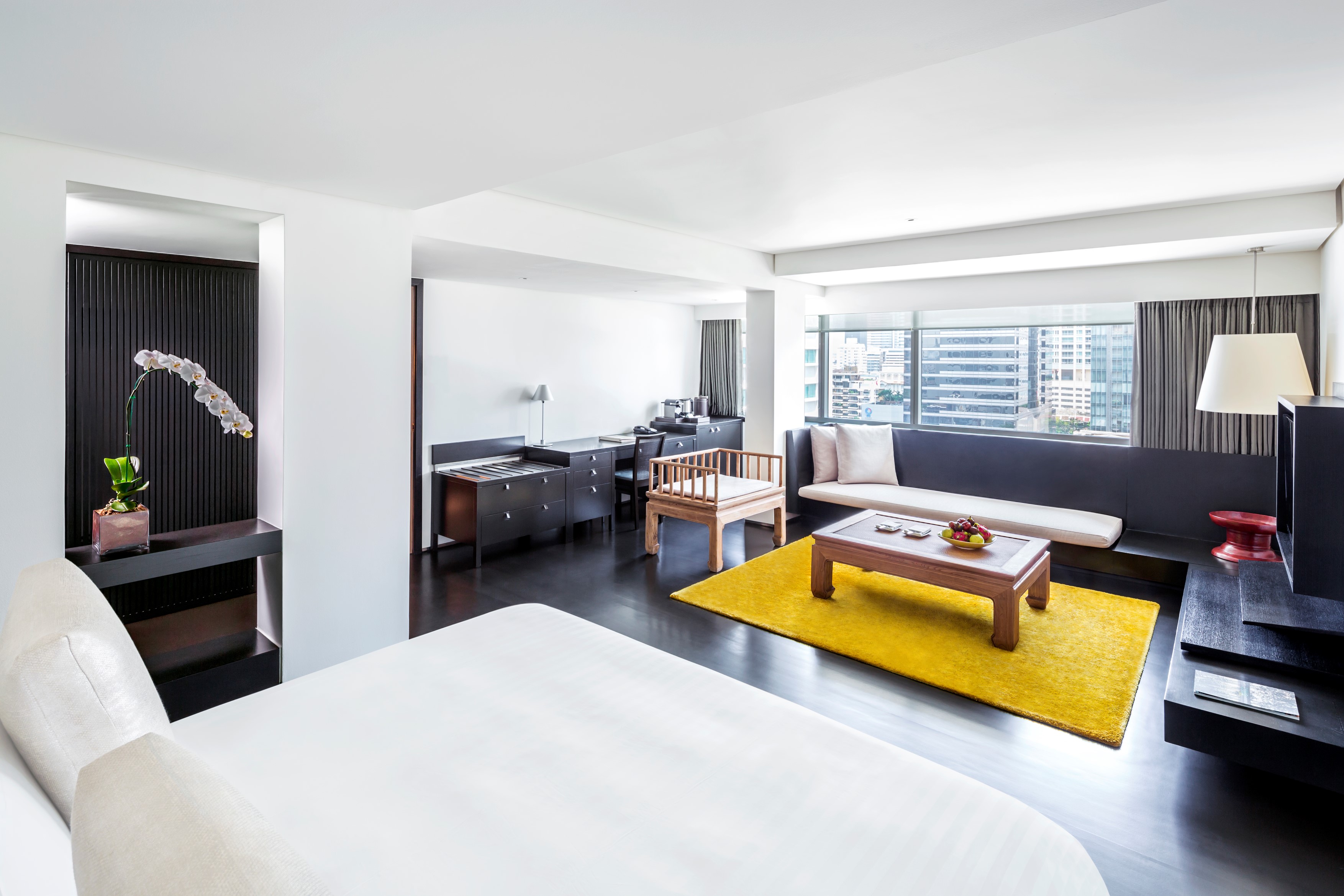 METROPOLITAN ROOM
