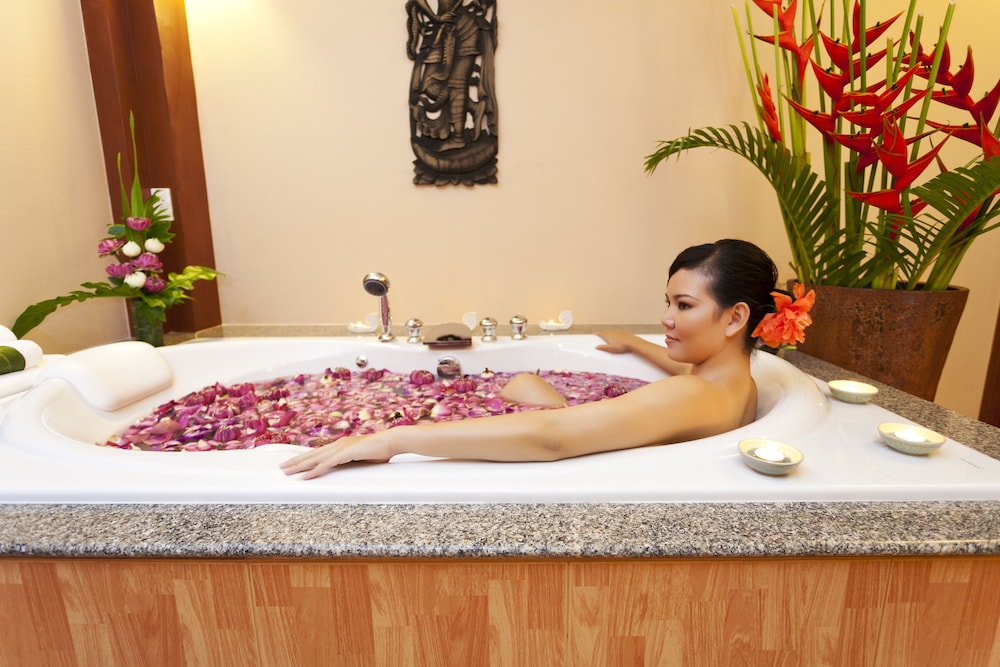Chabana Resort 8/50