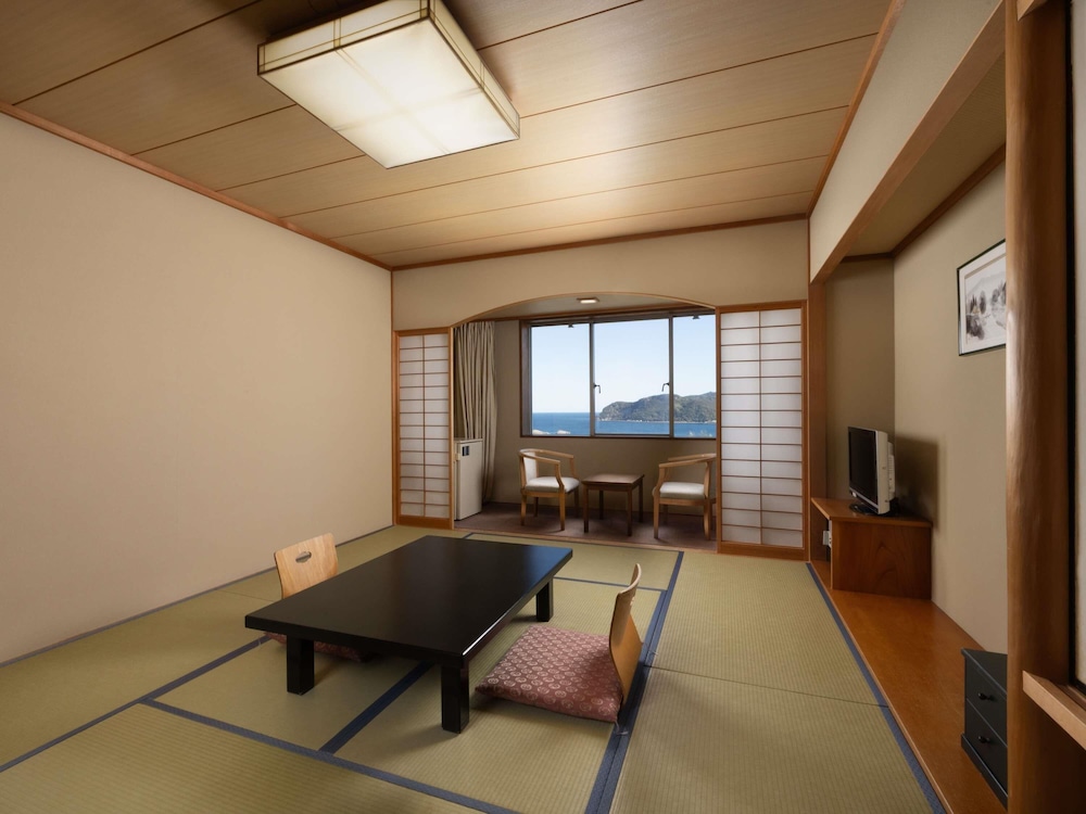 Mercure Wakayama Kushimoto Resort & Spa 47/67