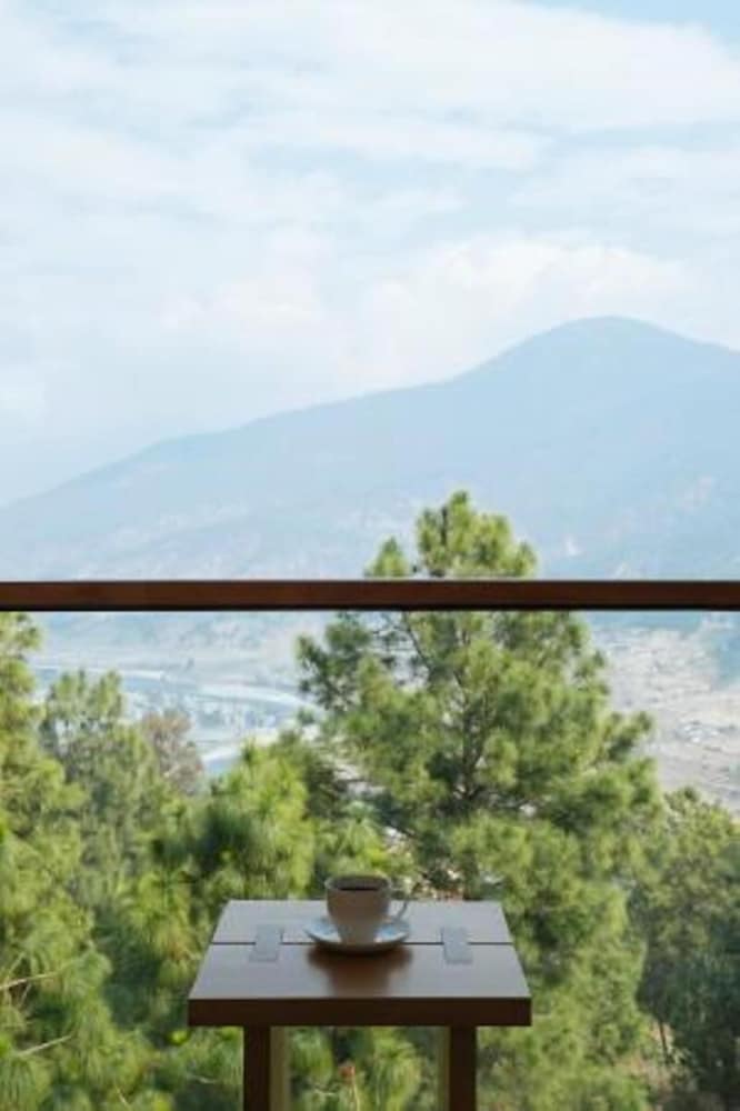 DHENSA BOUTIQUE RESORT 25/33