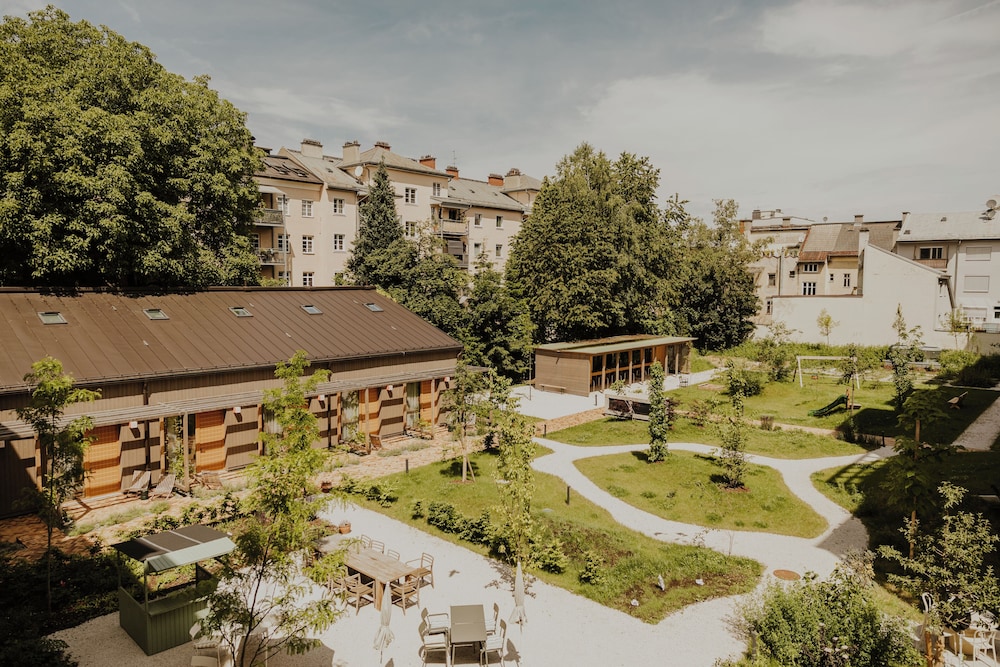 Hotel zum Hirschen 56/61