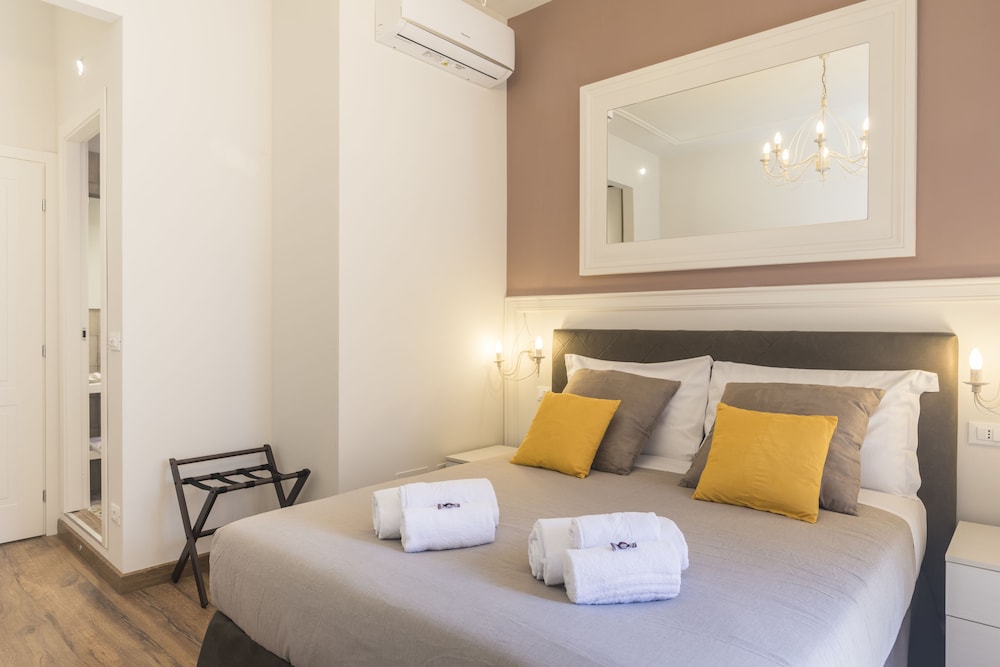 Trastevere Gallery Suites 5/23