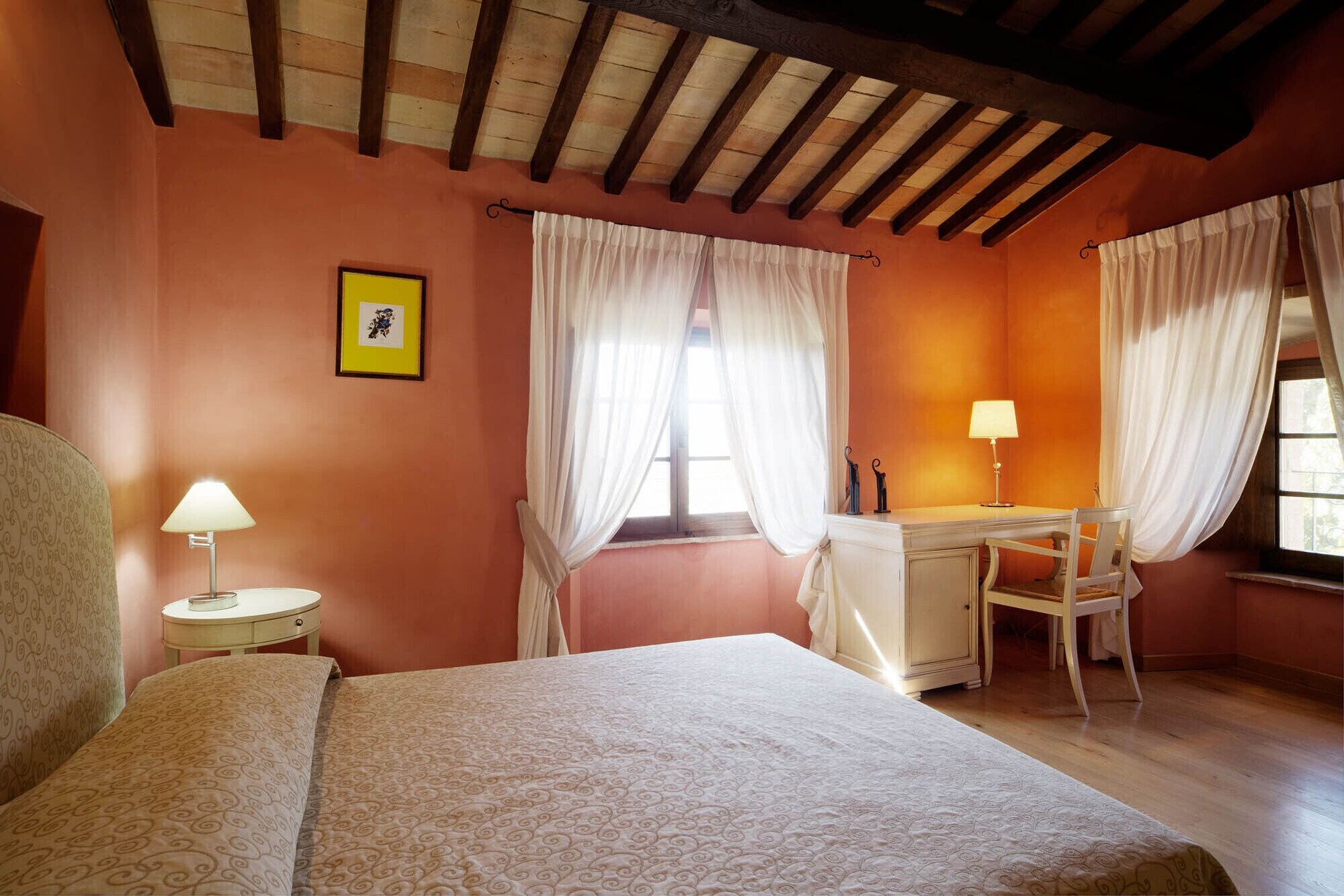 Deluxe, Queen Bed, Castello di Baccaresca 2/10