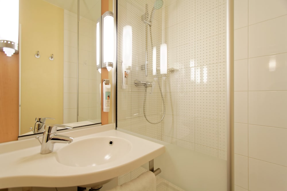 Ibis Paris Porte dItalie 70/72