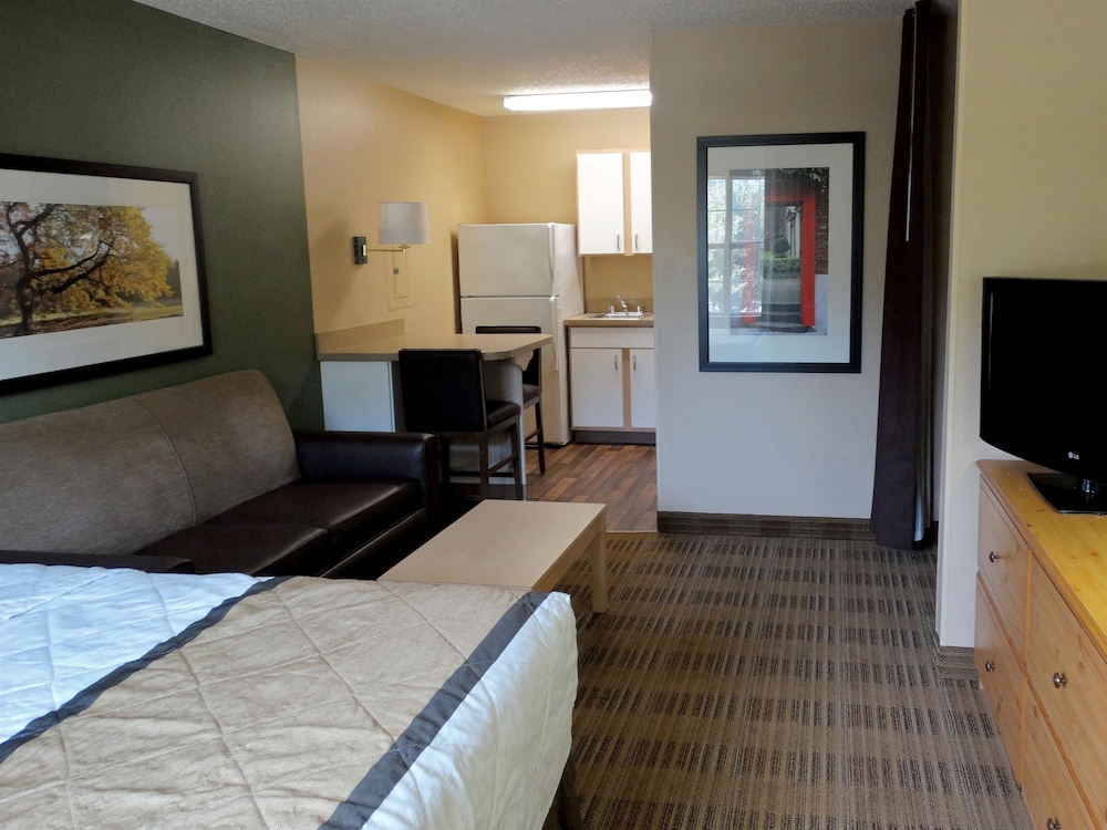 Extended Stay America - Kansas City - Shawnee Mission 21/35