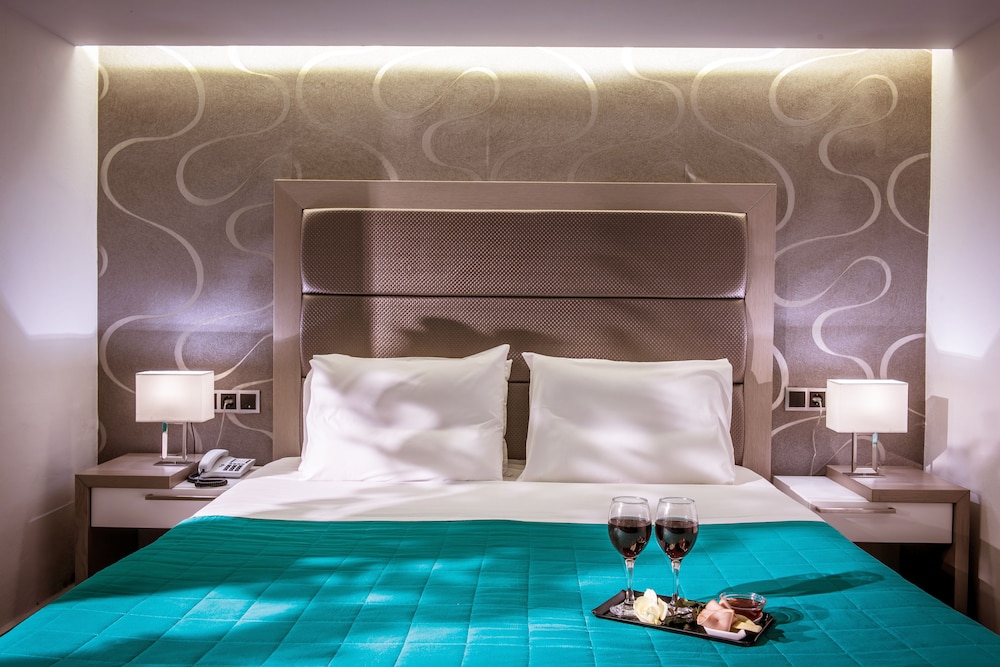 Happy Cretan Suites 23/77