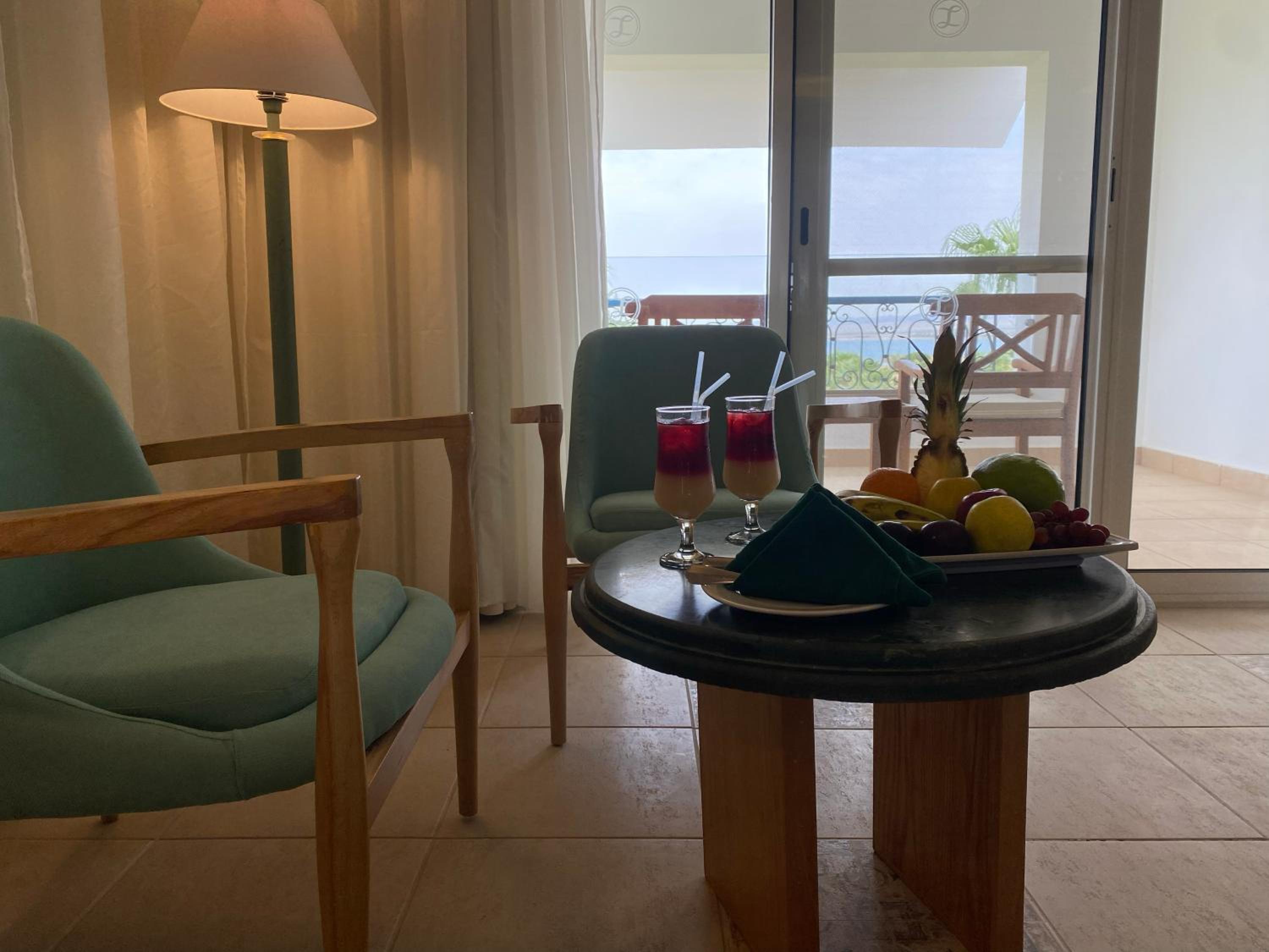 Lahami Bay Beach Resort And Gardens 57/79