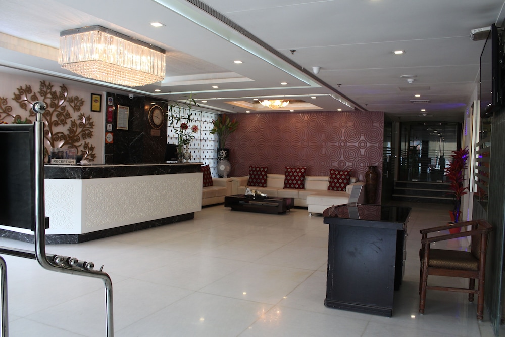 Hotel Atulyaa Taj 9/48
