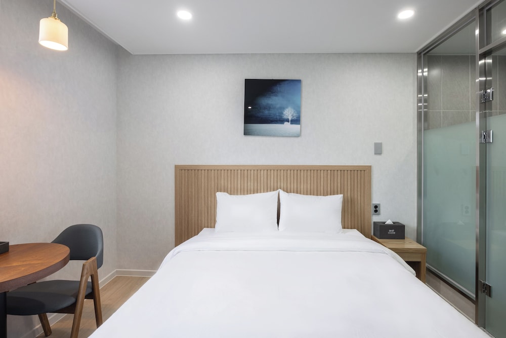 Mini, Double Bed, Hot Spring Bath