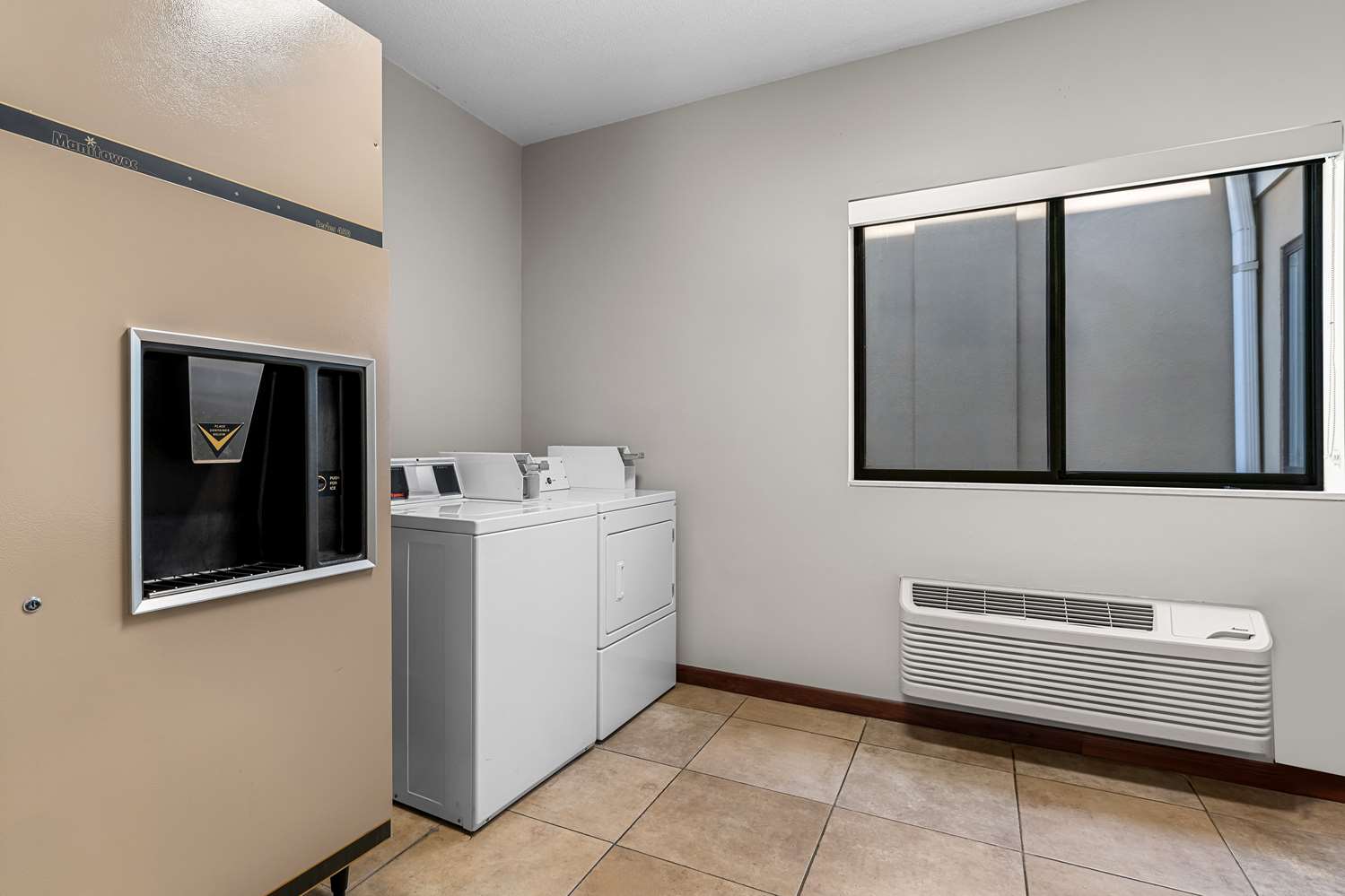 Best Western University Inn 10/39
