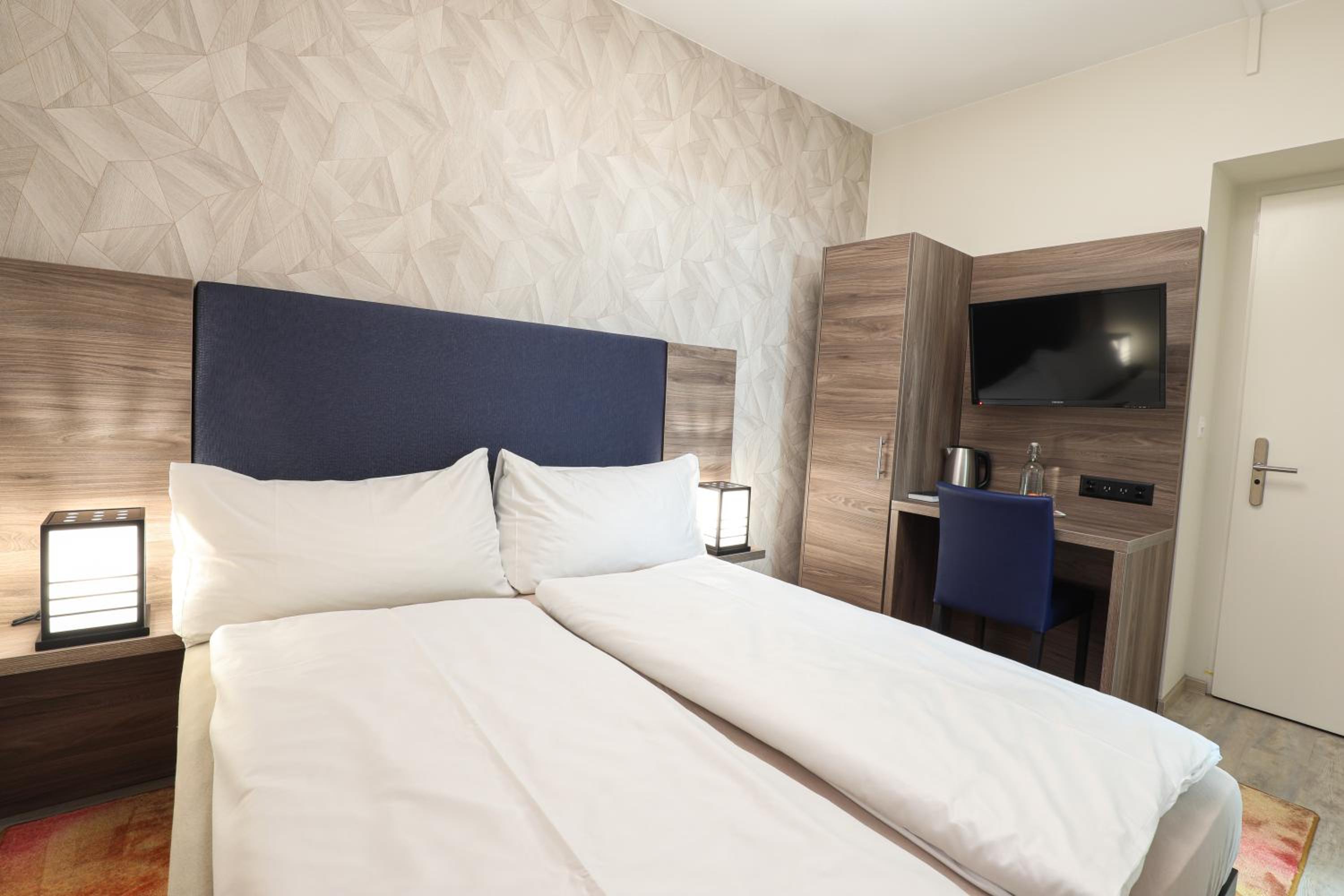 Hotel Spatz 12/32