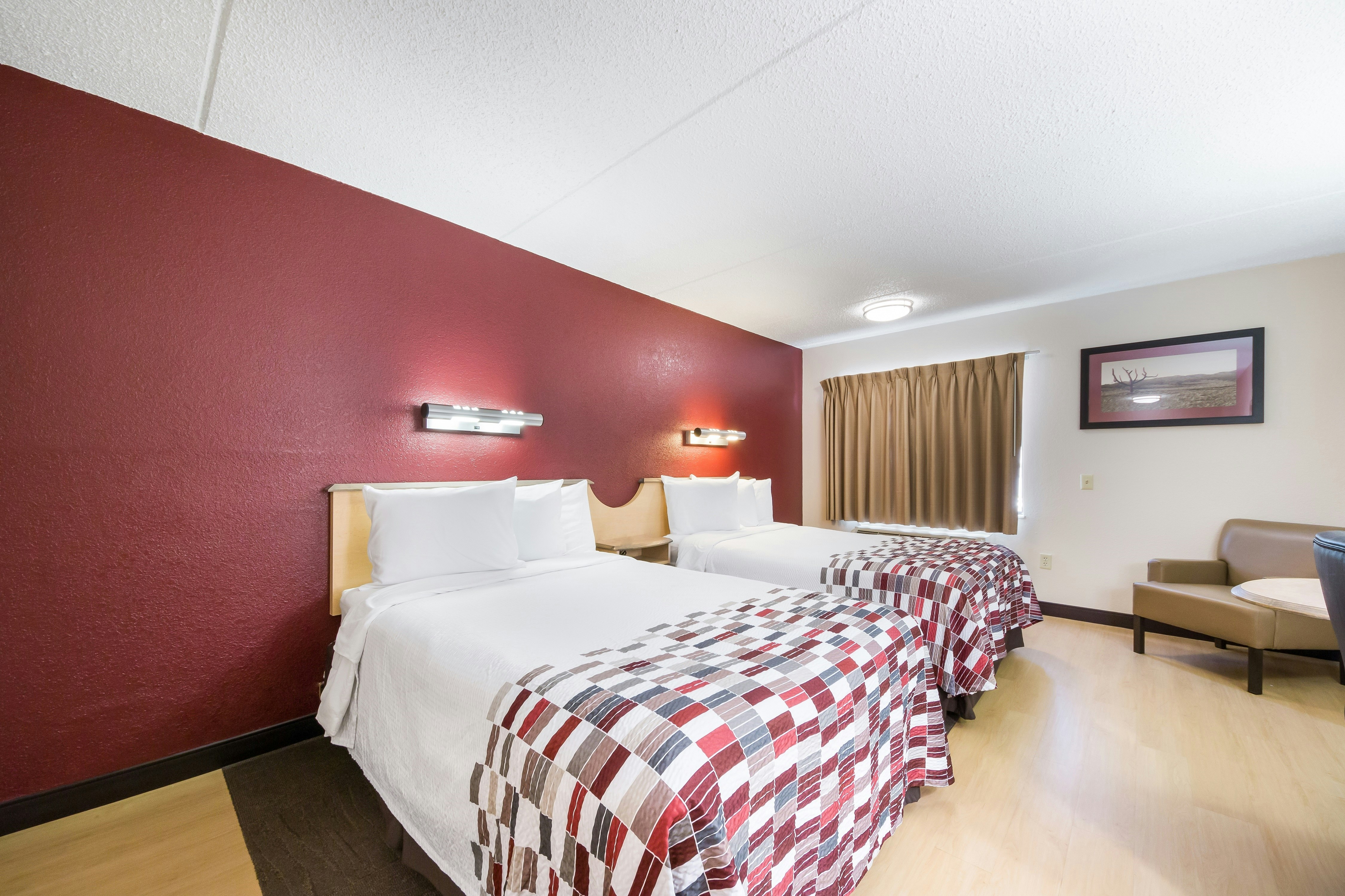 ROOM, 2 DOUBLE BEDS