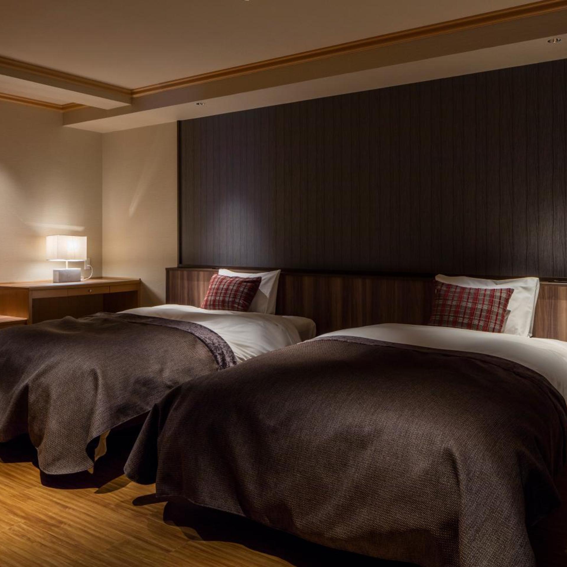Sunset, Suite, Tatami