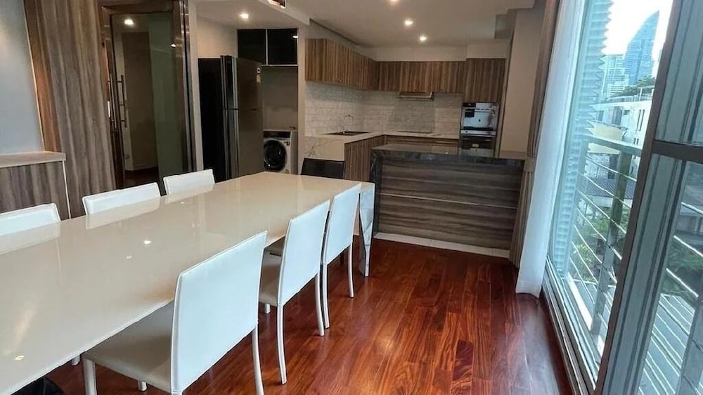 ViVi Avenue Thonglor 6/36