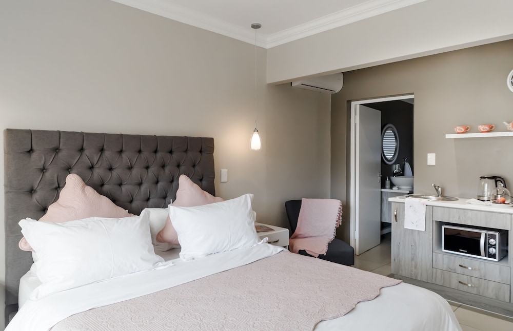 Wagtails Guest House 15/50