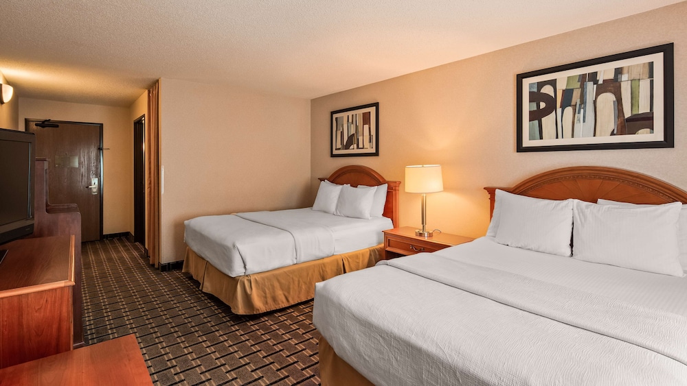 Best Western Plus Clearfield 17/45