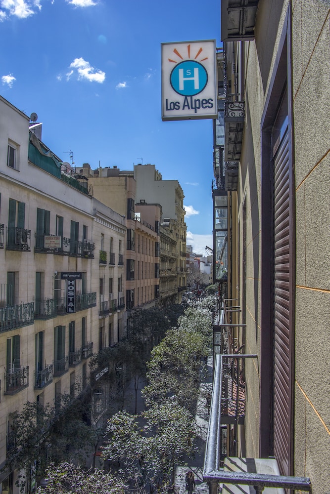 Hostal Los Alpes 52/61