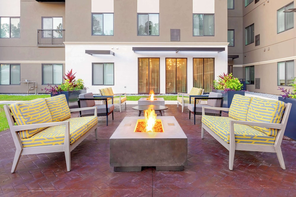 WaterWalk Extended Stay by Wyndham Jacksonville Deerwood Pk 32/56