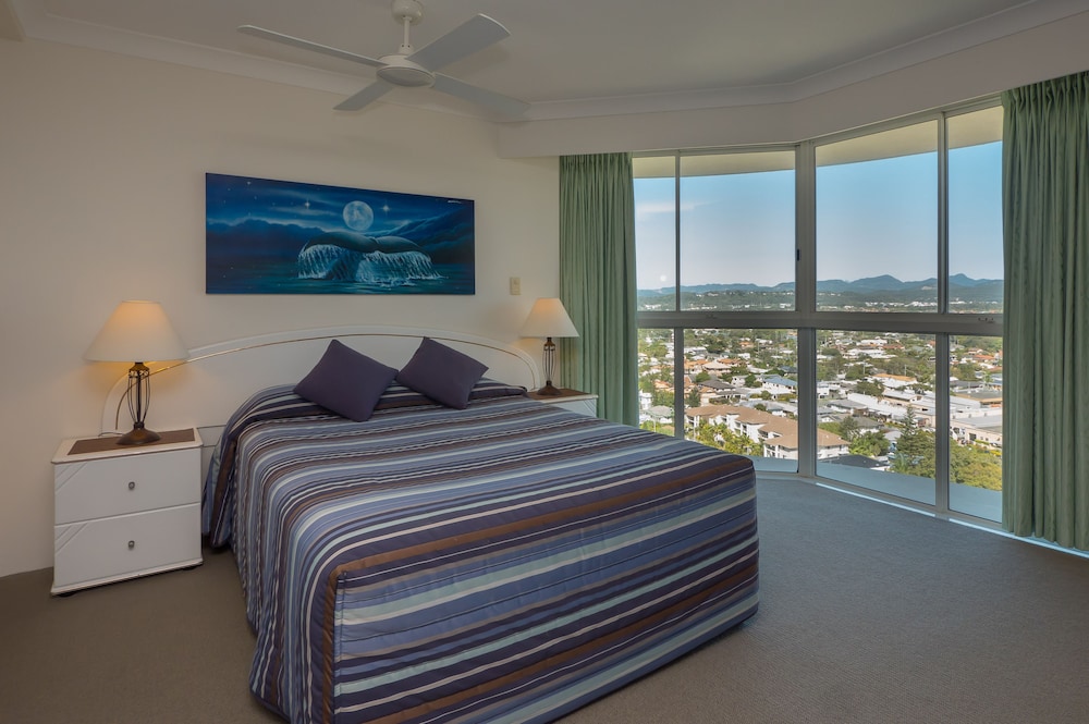 Burleigh Surf Apartments 14/77
