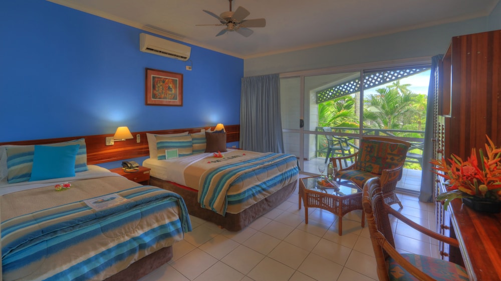 Madang Resort Hotel 13/50