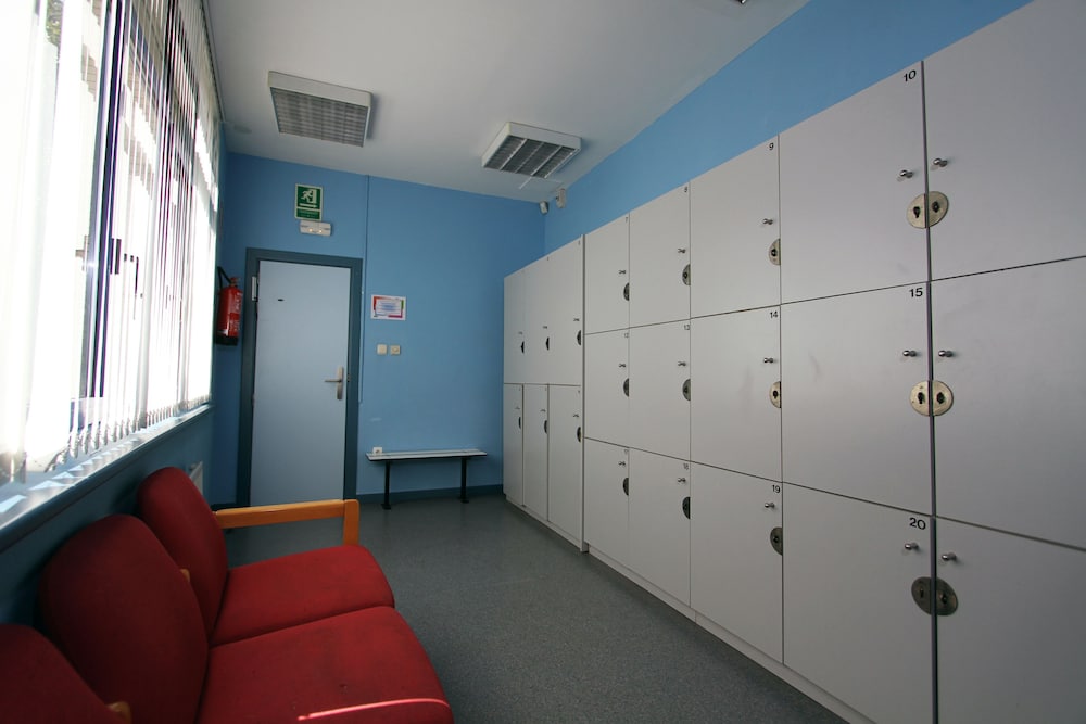 Bilbao Aterpetxea Hostel 22/37