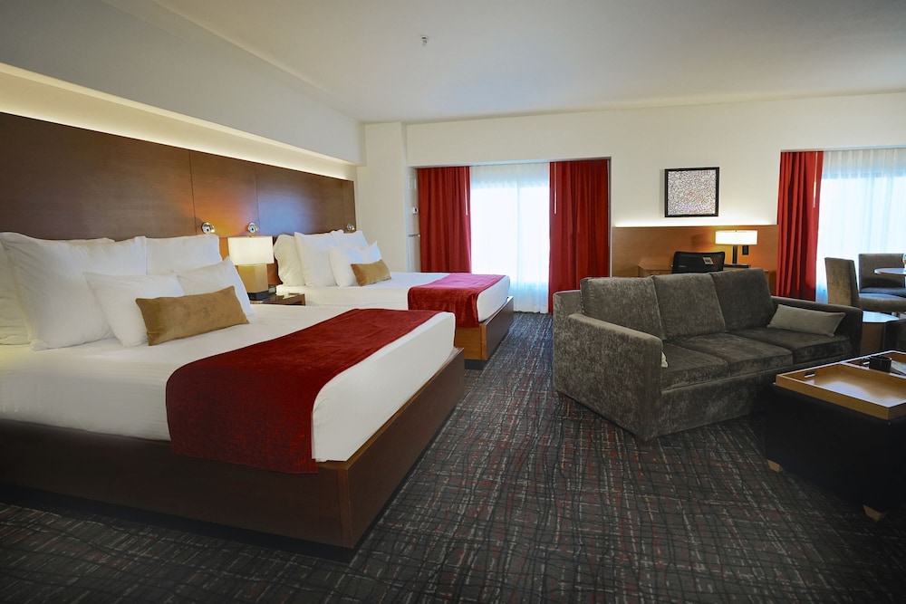 Cherokee, Tower, Suite, 2 Double Beds
