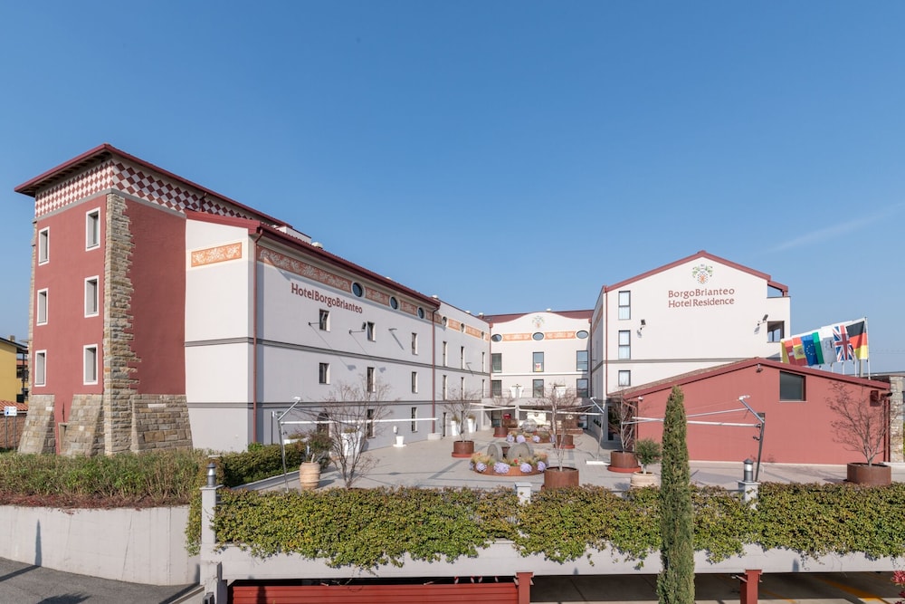 Hotel Borgo Brianteo 1/77