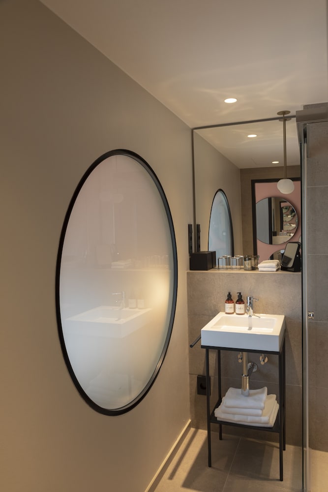 EmiLu Design Hotel 45/50