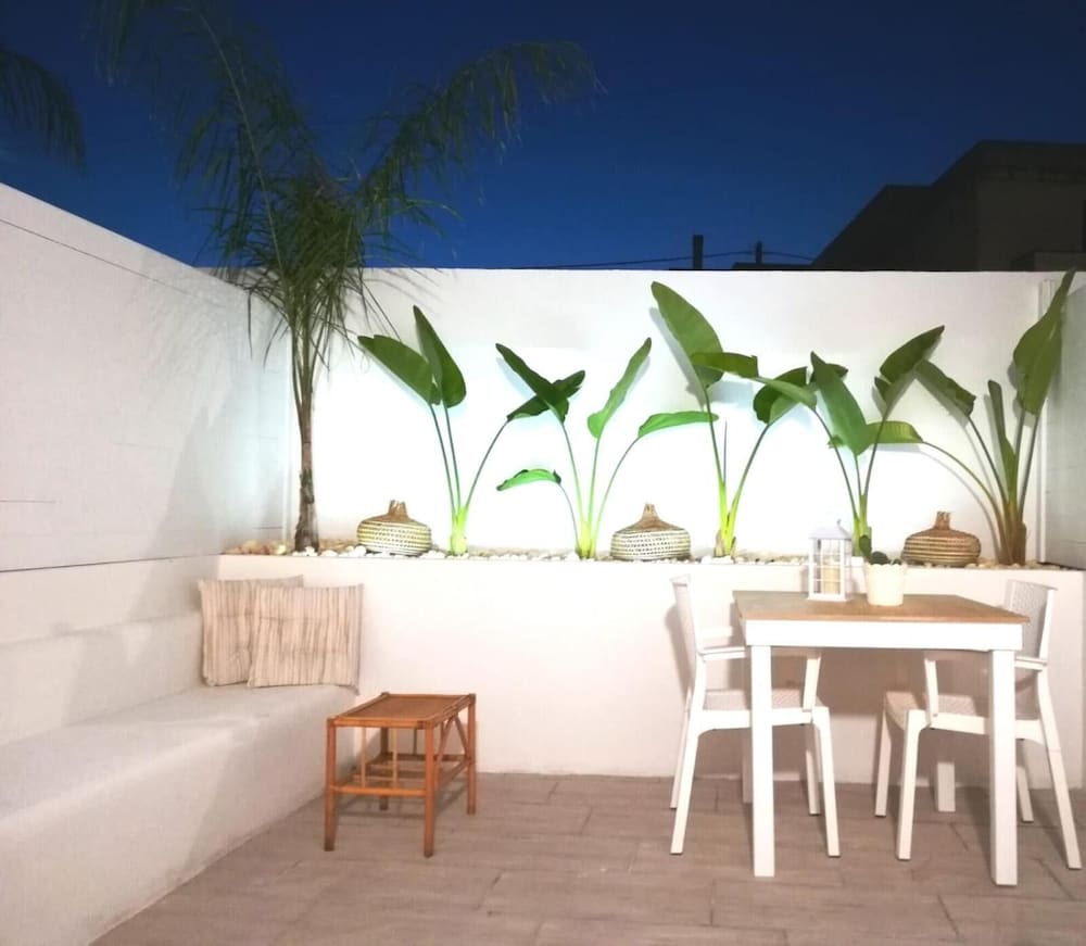 B&B Suites Via Del Mare 28/38