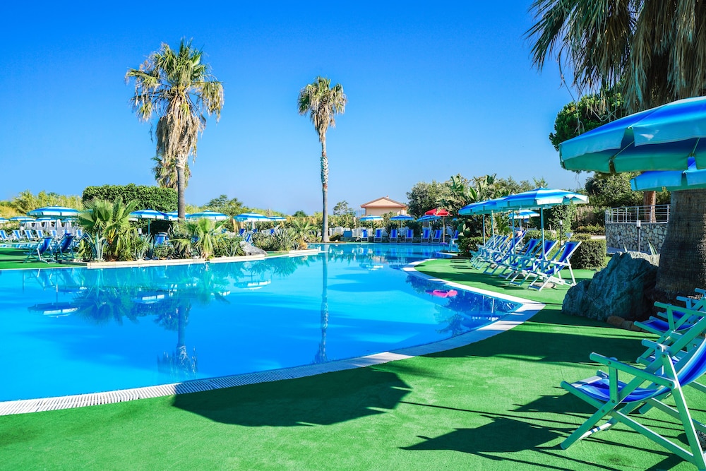 VILLAGGIO BAHJA 63/65