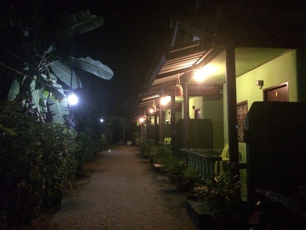 Abc Bungalow 31/33