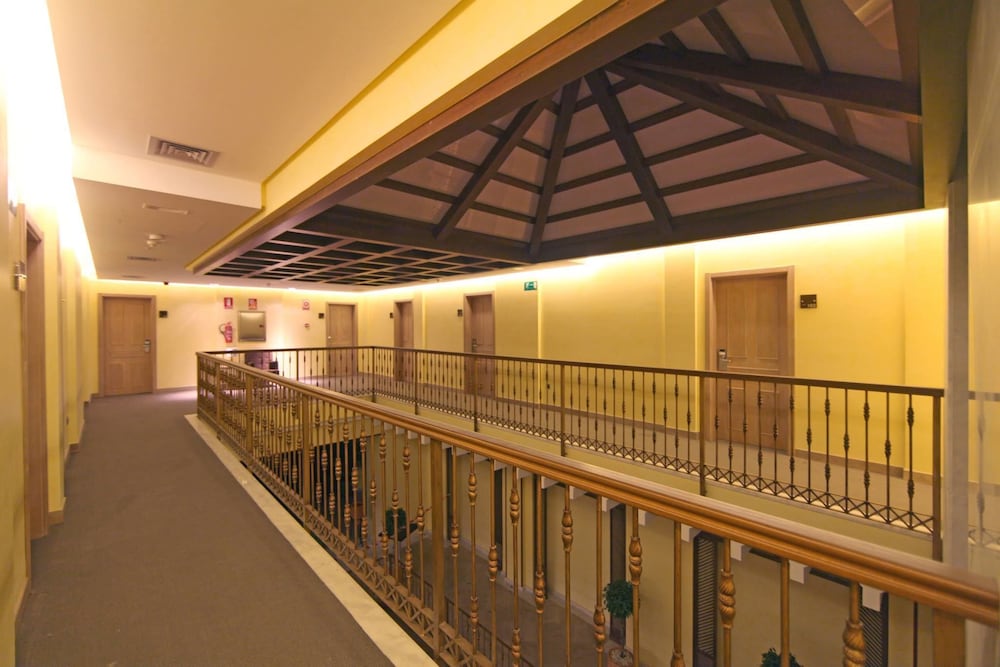 Hotel Casa Consistorial 9/53
