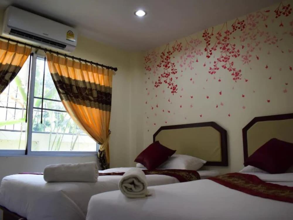 MANEE GUEST HOUSE 13/26