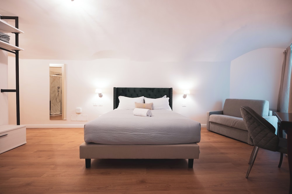 Carlo Felice Boutique Hotel 13/39
