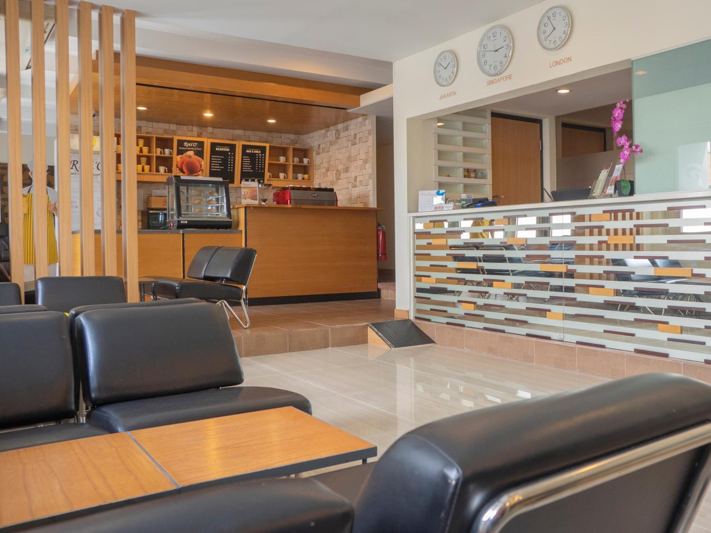 D Primahotel Terminal 1a 6/46