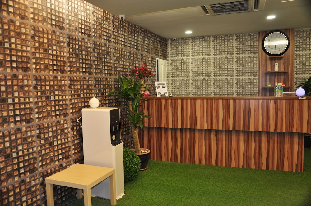Dream Garden Hotel 12/36