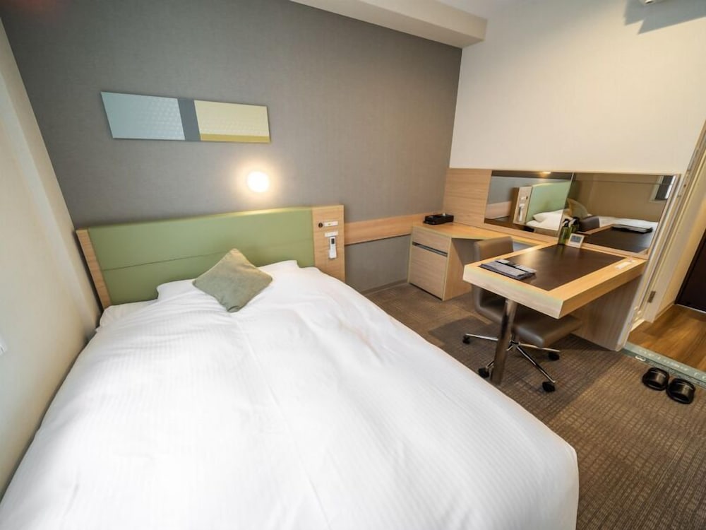 DELUXE, DOUBLE BED