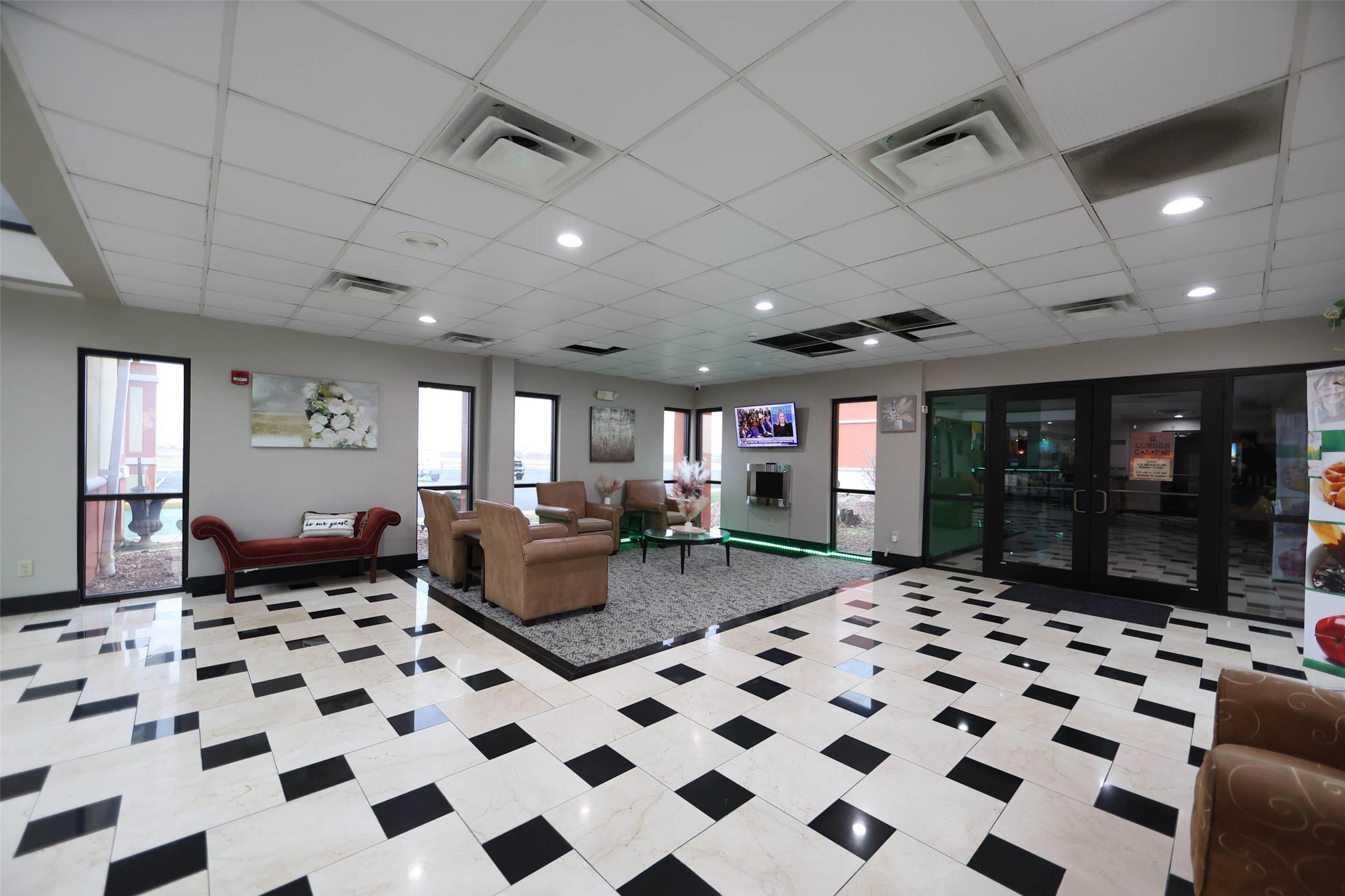 Quality Inn Suites Mattoon 5/39