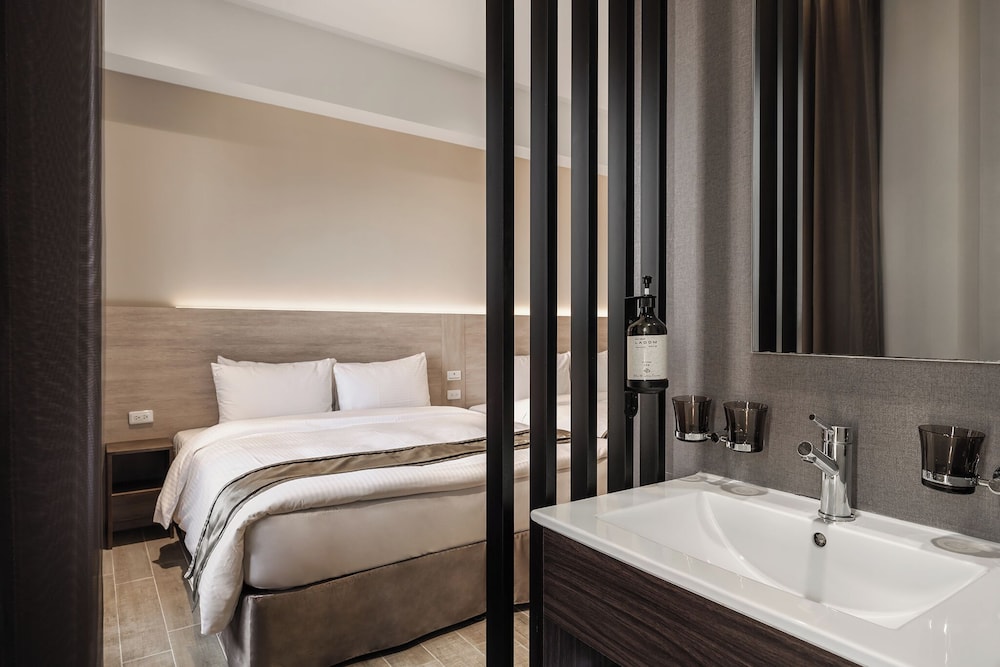 غرفة سوبيريور رباعية بسريرين كوين، Hotel Yam Lagom 8/9