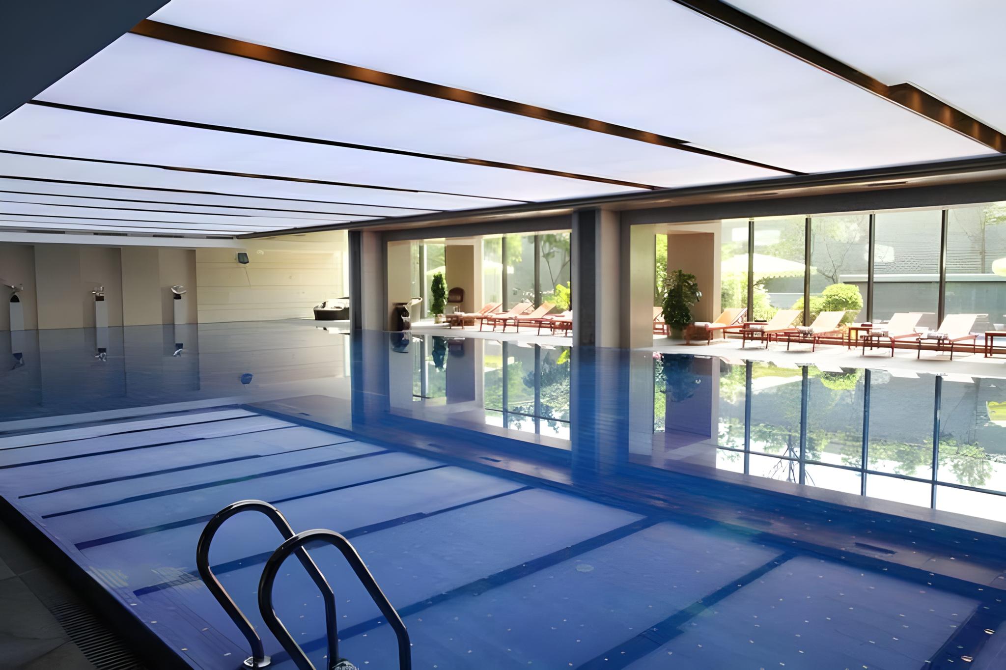 Chengdu Airport Hotel 37/55
